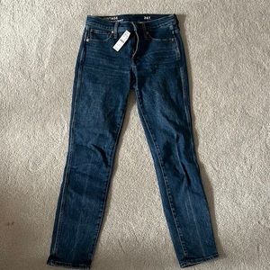 NWT - J. crew vintage, slim, straight jeans, size 26T